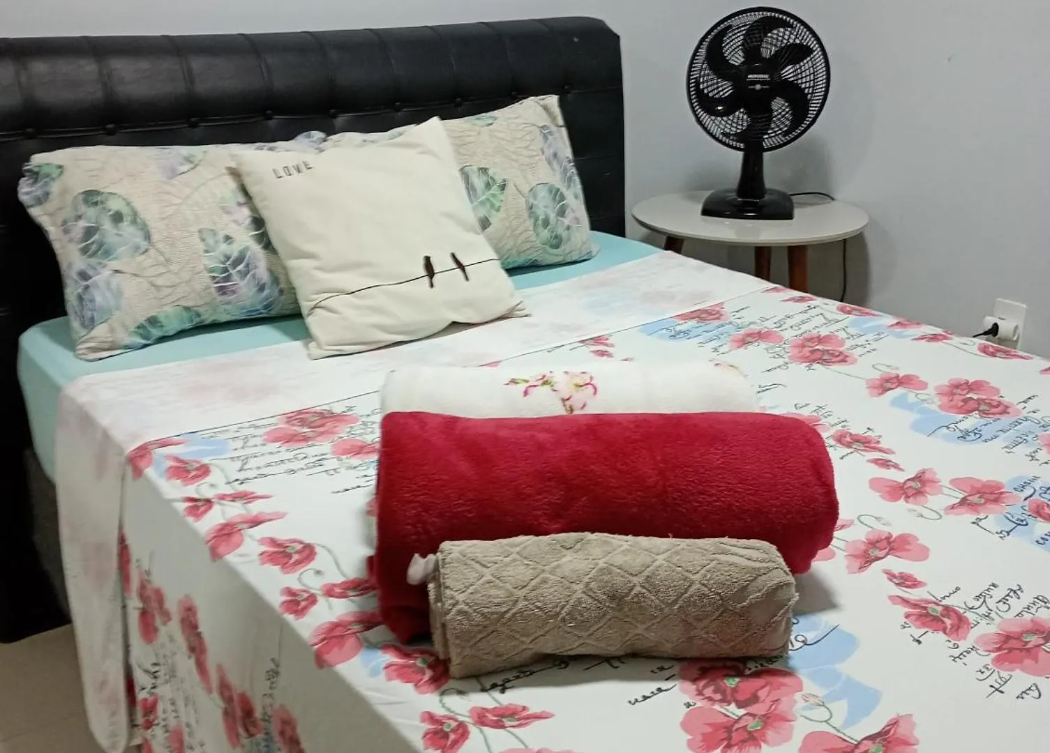 Апартаменты Apartamento Da Jully, Wifi, Garagem, Tv A Cabo Итажаи
